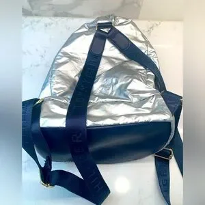 Tommy Hilfiger | Bags | Tommy Hilfiger Silver Metallic Cinch 